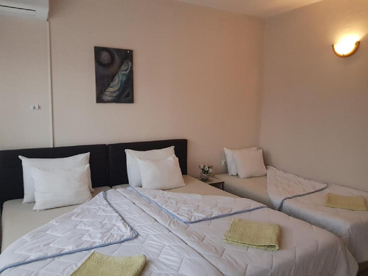 אוהריד Villa Amsterdam מראה חיצוני תמונה