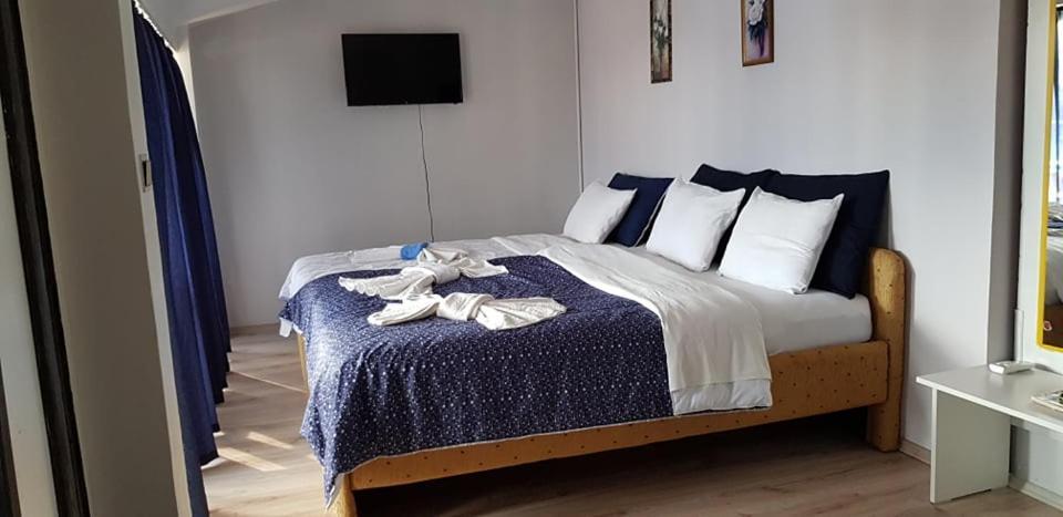 אוהריד Villa Amsterdam מראה חיצוני תמונה