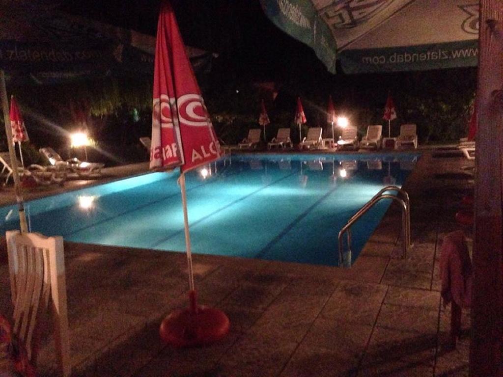 אוהריד Villa Amsterdam מראה חיצוני תמונה